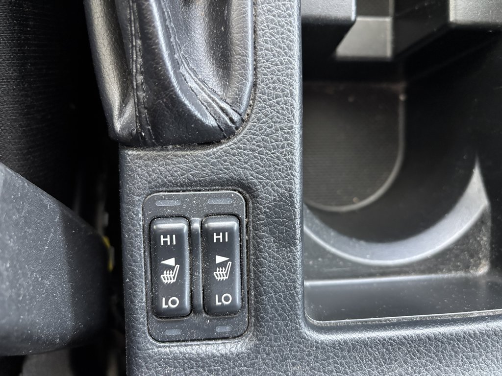 2015 Subaru Impreza 4dr Sdn CVT 2.0i w-Touring Pkg in Saint-Georges, Quebec - 16 - w1024h768px