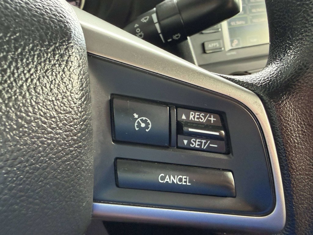 Subaru Impreza 2.0i 2016 à Saint-Georges, Québec - 16 - w1024h768px