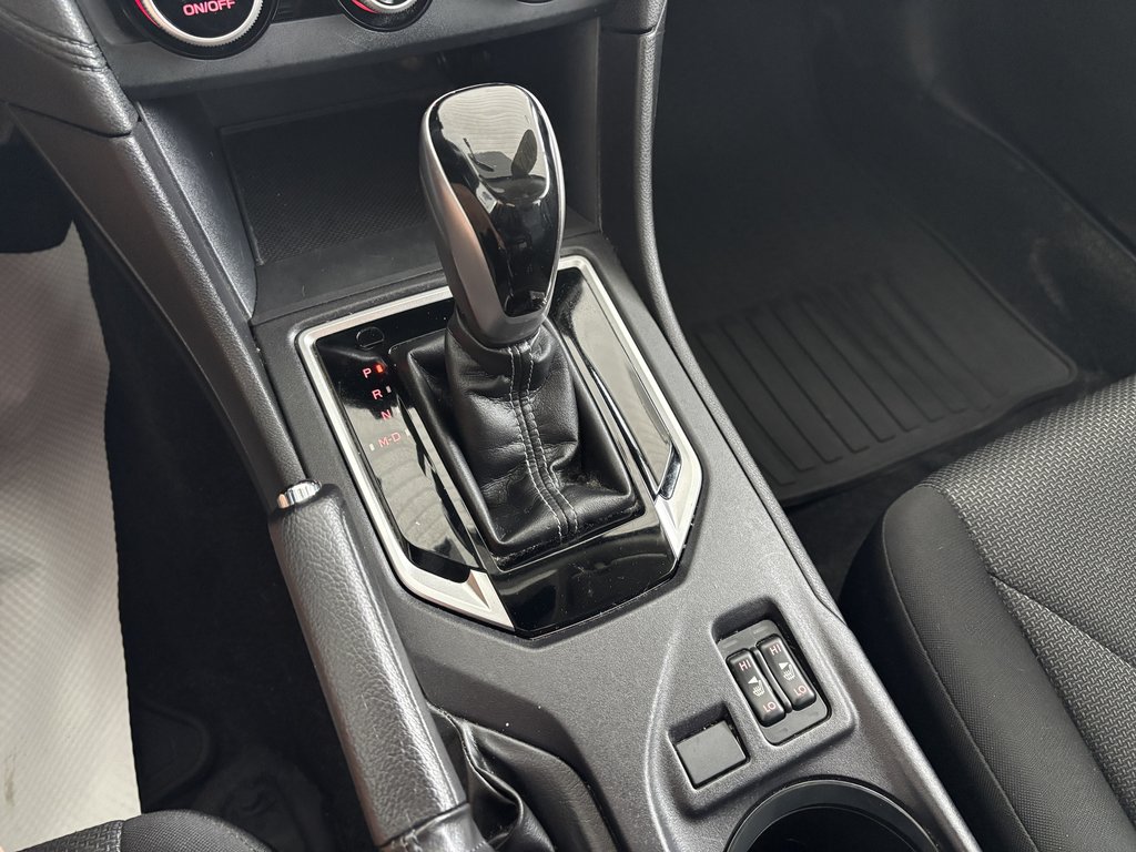 2017 Subaru Impreza 5dr HB CVT Touring in Saint-Georges, Quebec - 16 - w1024h768px