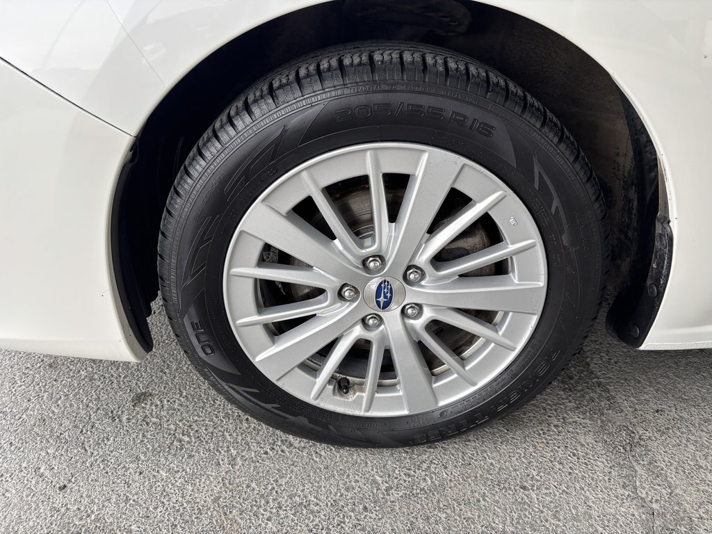 2017 Subaru Impreza 5dr HB CVT Touring in Saint-Georges, Quebec - 9 - w1024h768px
