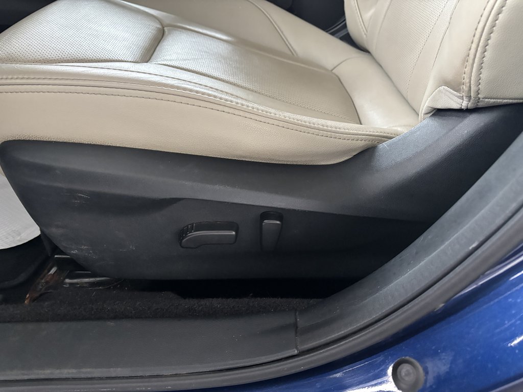 Subaru Impreza 2.0i Sport-tech 4-door Auto w-EyeSight Pkg 2018 à Saint-Georges, Québec - 21 - w1024h768px