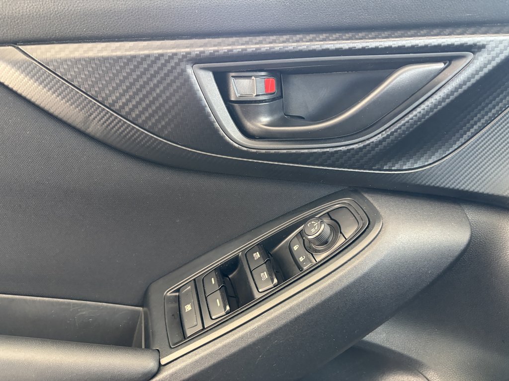 Subaru Impreza 2.0i Convenience 4-door Manual 2019 à Saint-Georges, Québec - 19 - w1024h768px