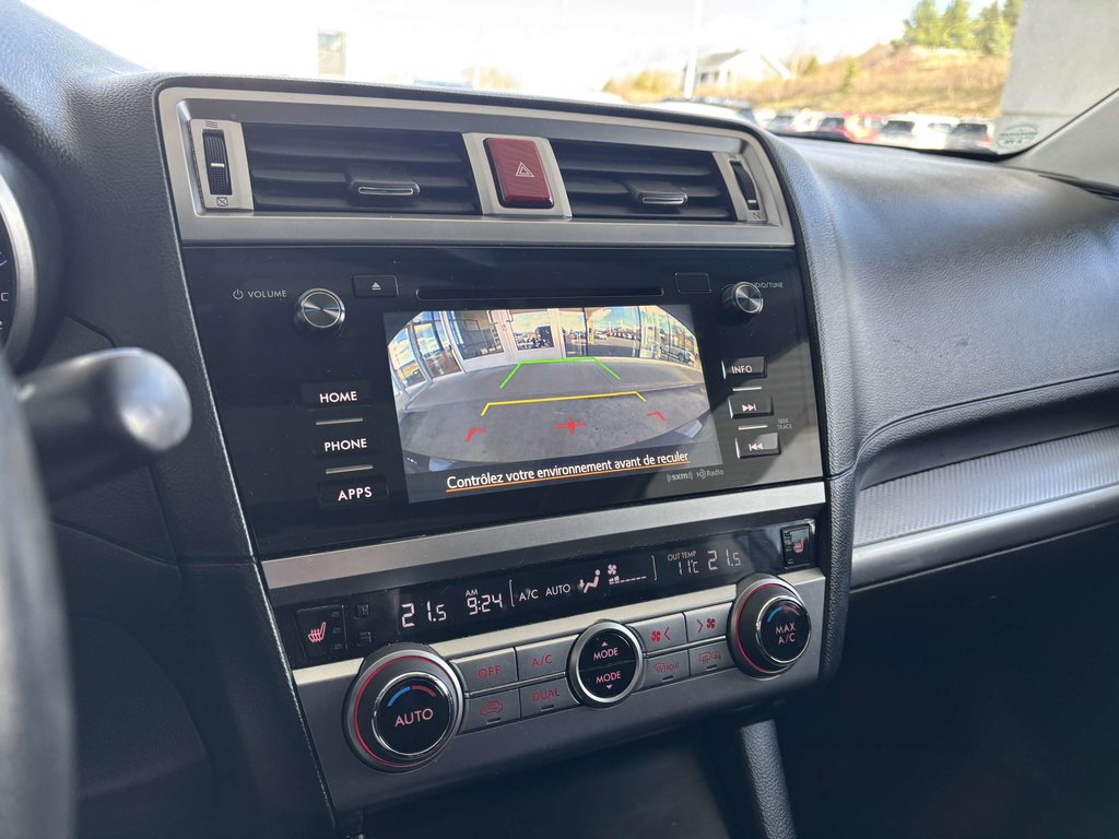 2017 Subaru Legacy 4dr Sdn CVT 2.5i w-Touring Pkg in Saint-Georges, Quebec - 16 - w1024h768px