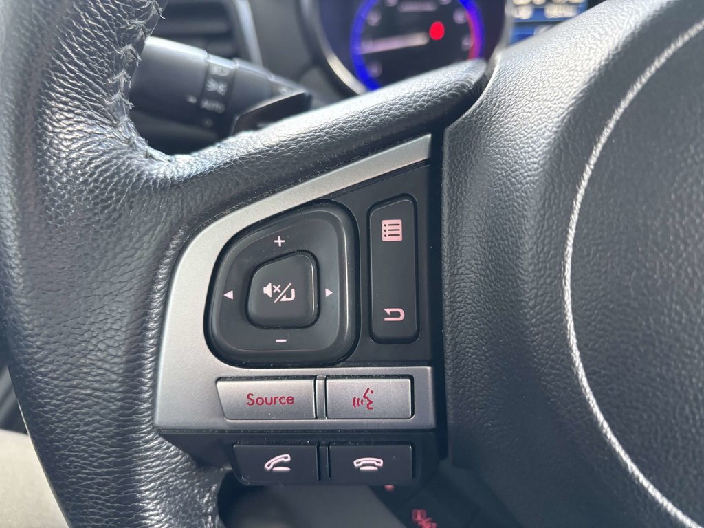 Subaru Legacy 4dr Sdn CVT 2.5i w-Touring Pkg 2017 à Saint-Georges, Québec - 14 - w1024h768px