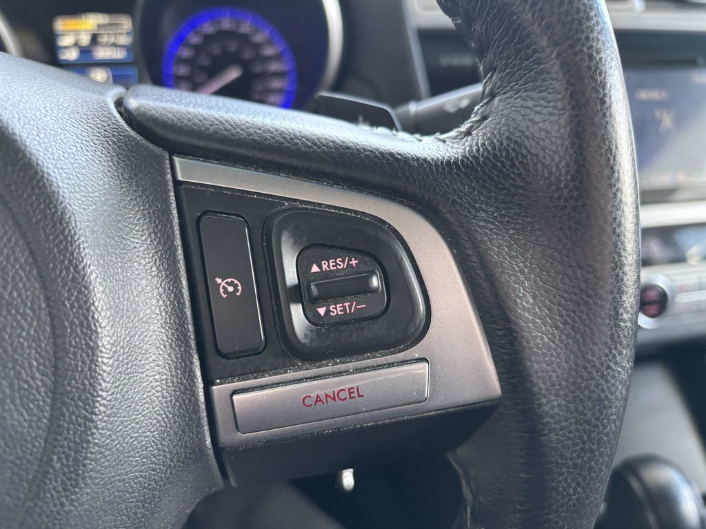 Subaru Legacy 4dr Sdn CVT 2.5i w-Touring Pkg 2017 à Saint-Georges, Québec - 13 - w1024h768px