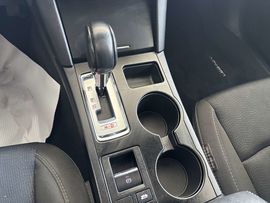 Subaru Legacy 4dr Sdn CVT 2.5i w-Touring Pkg 2017 à Saint-Georges, Québec - 17 - w1024h768px