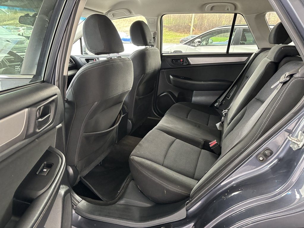 Subaru Outback 5dr Wgn CVT 2.5i 2015 à Saint-Georges, Québec - 17 - w1024h768px