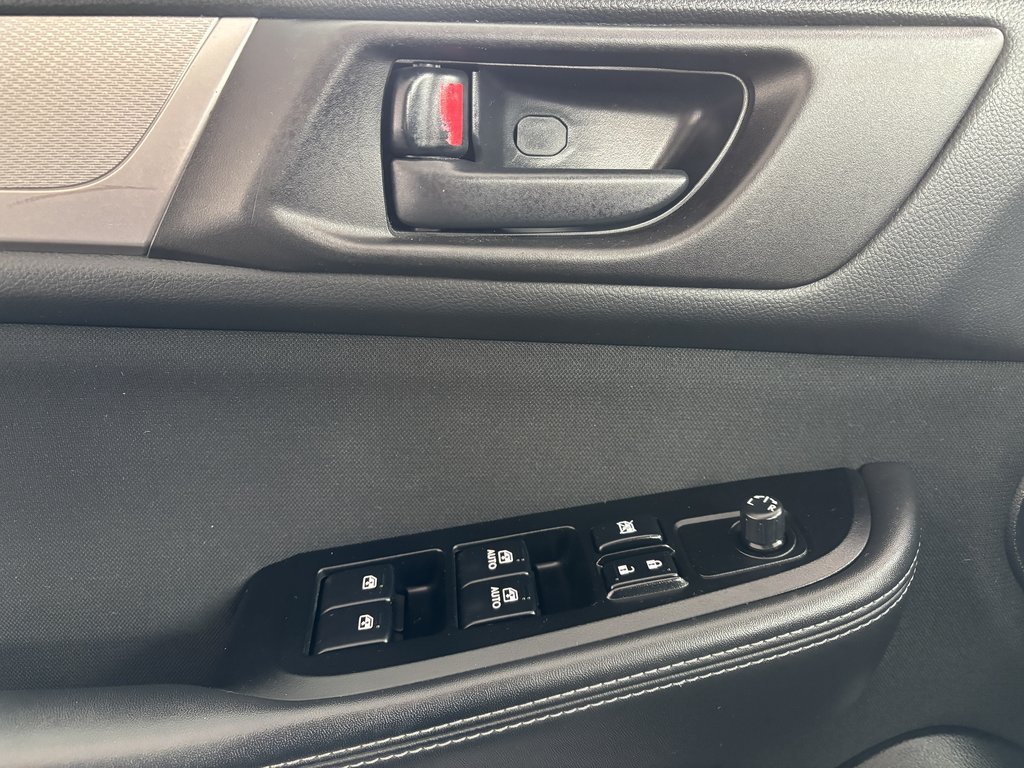 Subaru Outback 5dr Wgn CVT 2.5i 2015 à Saint-Georges, Québec - 15 - w1024h768px