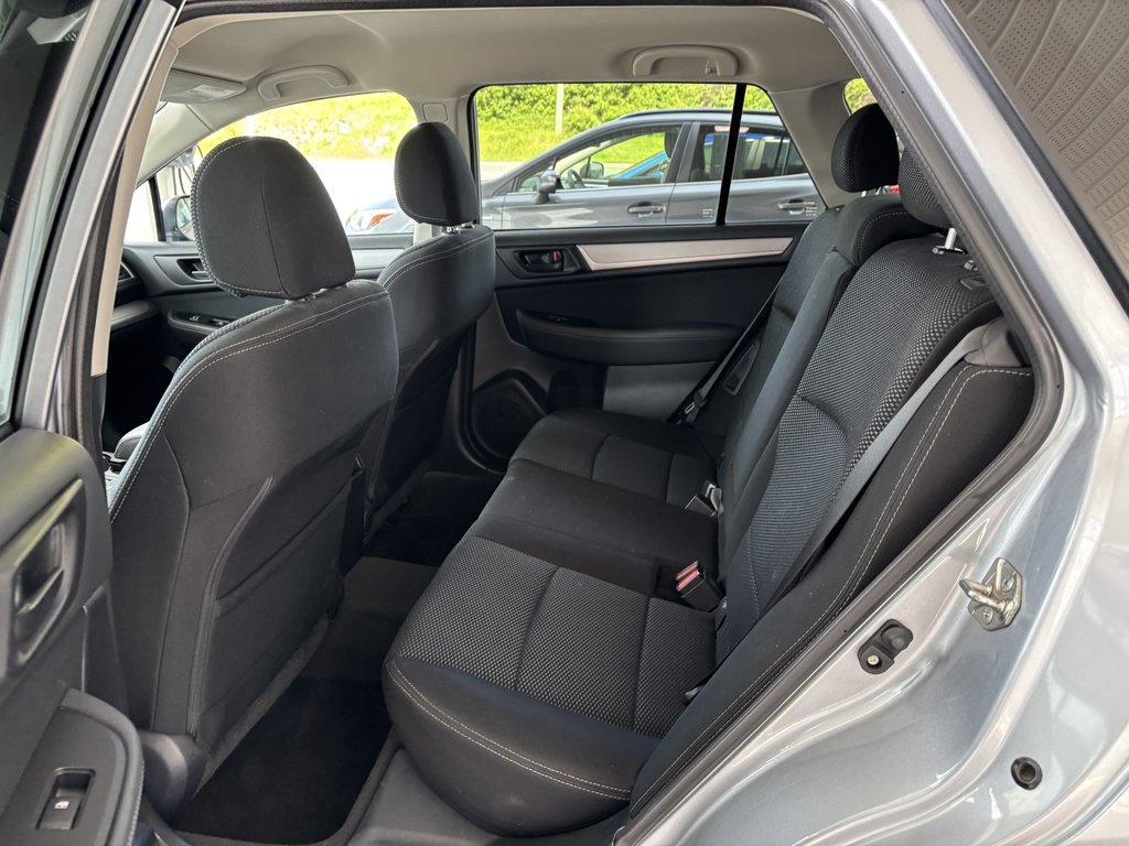 Subaru Outback 5dr Wgn CVT 2.5i 2016 à Saint-Georges, Québec - 22 - w1024h768px