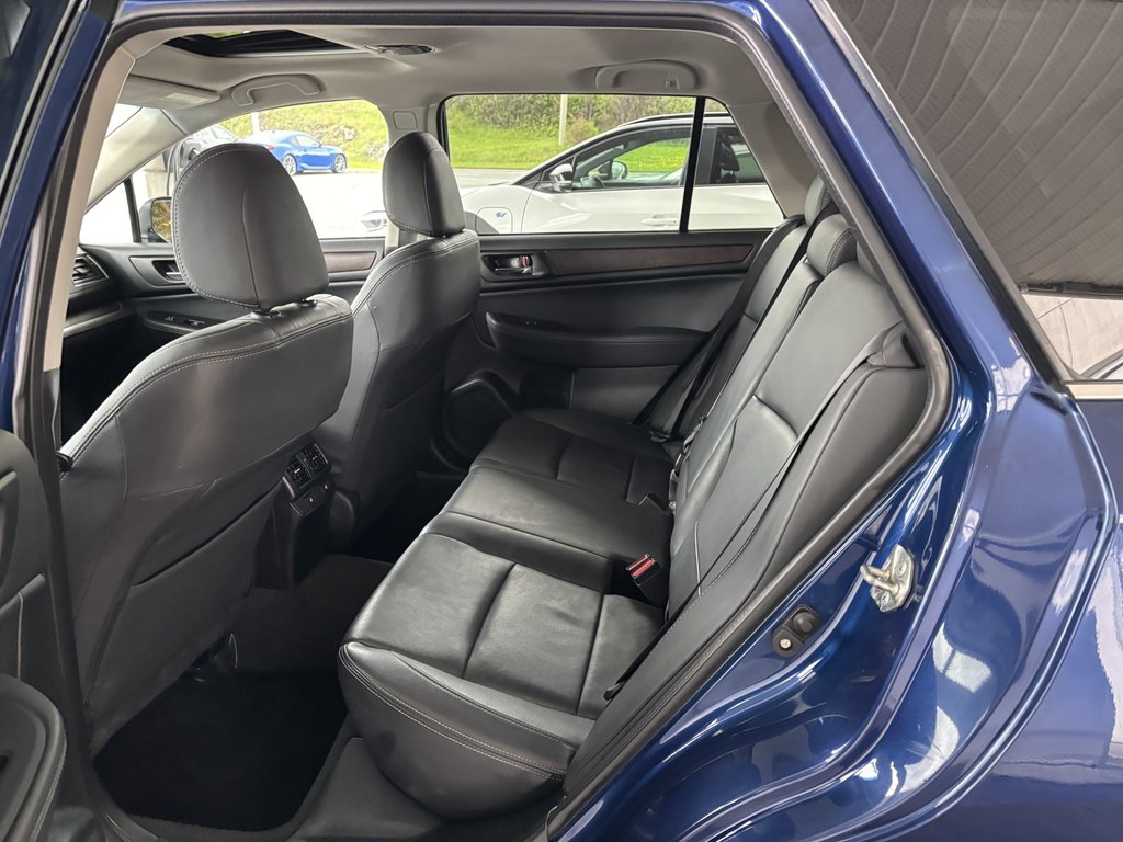 Subaru Outback 2.5i Limited 2017 à Saint-Georges, Québec - 22 - w1024h768px