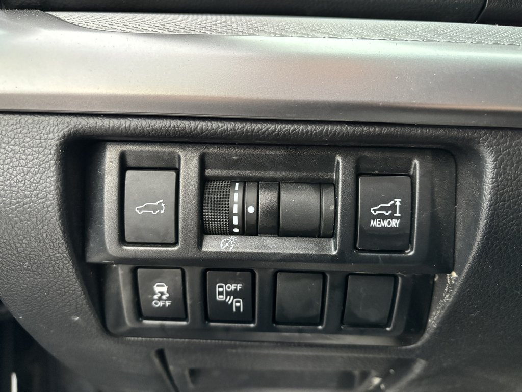 Subaru Outback 2.5i Premium 2017 à Saint-Georges, Québec - 17 - w1024h768px
