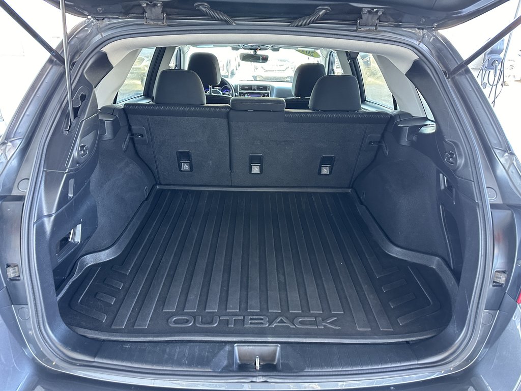 2019  Outback 2.5i Touring w-EyeSight Pkg in Saint-Georges, Quebec - 25 - w1024h768px