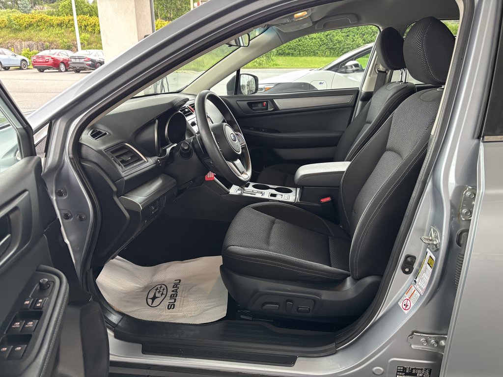 Subaru Outback 2.5i 2019 à Saint-Georges, Québec - 11 - w1024h768px