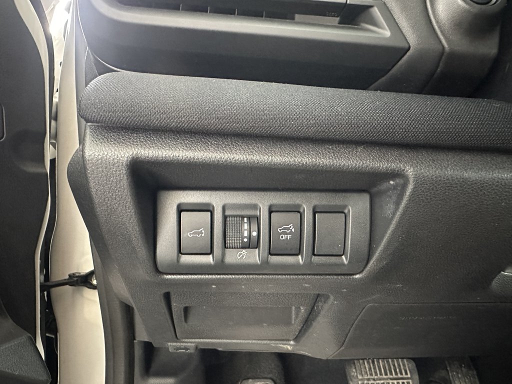 2020 Subaru Outback 2.5i Touring in Saint-Georges, Quebec - 18 - w1024h768px