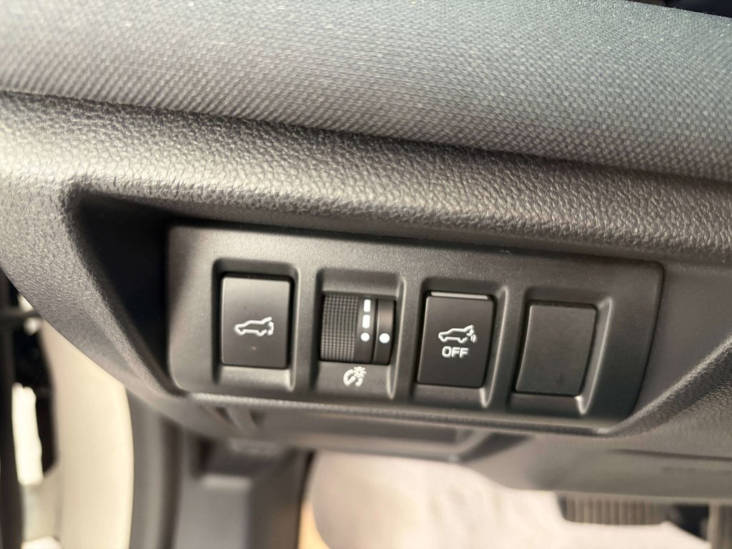 2020 Subaru OUTBACK 2.5i Touring in Saint-Georges, Quebec - 18 - w1024h768px