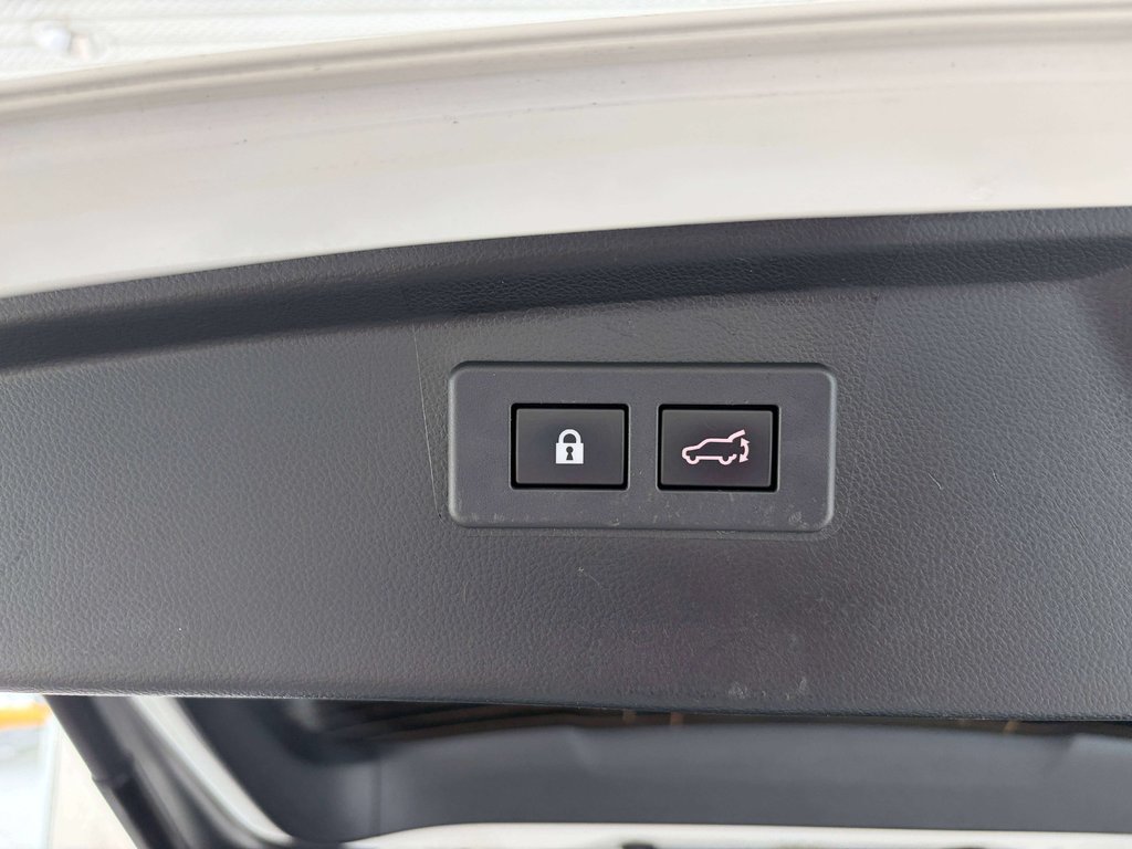 2020 Subaru OUTBACK 2.5i Touring in Saint-Georges, Quebec - 23 - w1024h768px
