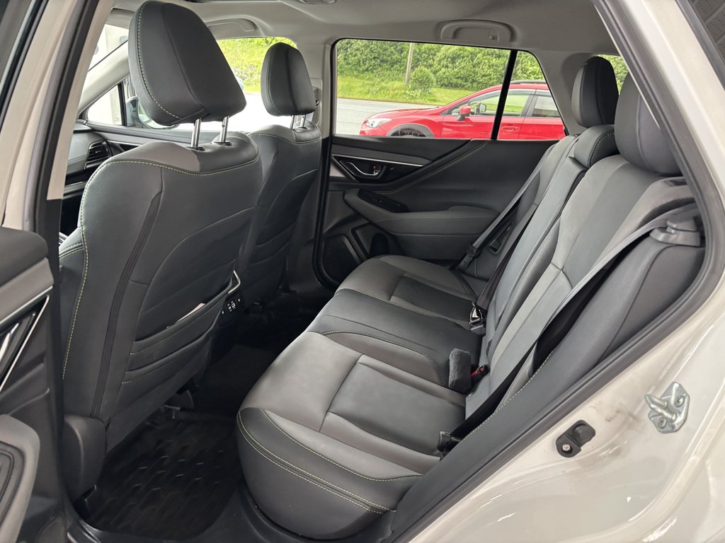 Subaru Outback Onyx AWD 2024 à Saint-Georges, Québec - 22 - w1024h768px