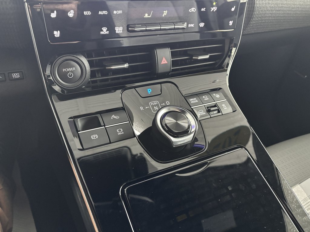 2023 Subaru Solterra AWD w-Technology Package in Saint-Georges, Quebec - 18 - w1024h768px