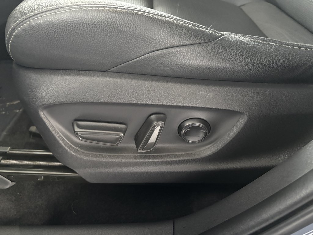 Subaru Solterra AWD w-Luxury Package 2024 à Saint-Georges, Québec - 21 - w1024h768px