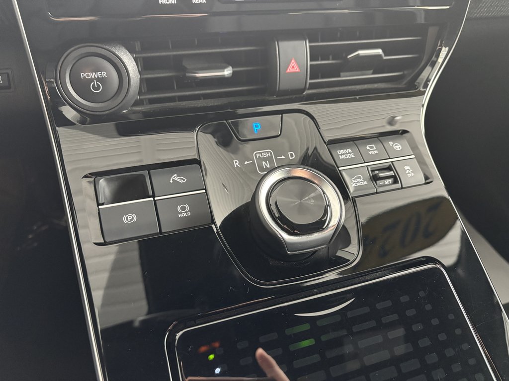 Subaru Solterra AWD w-Luxury Package 2024 à Saint-Georges, Québec - 18 - w1024h768px