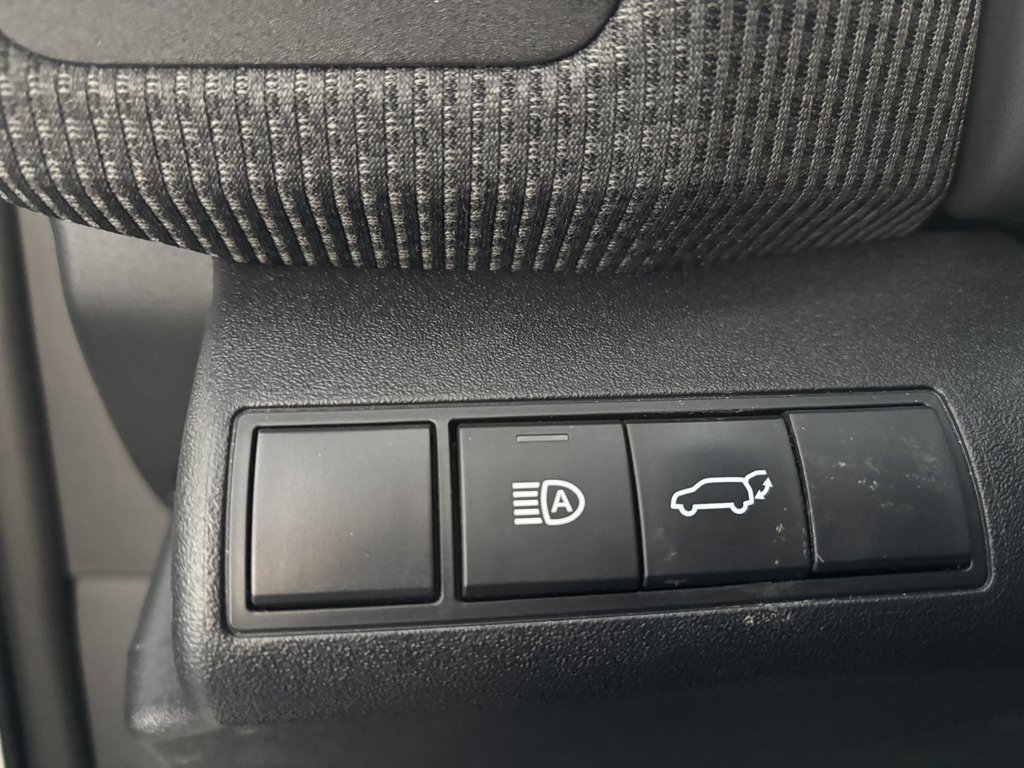 2024 Subaru Solterra AWD w-Technology Package in Saint-Georges, Quebec - 19 - w1024h768px