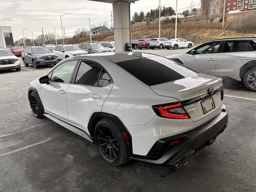 2022  WRX Manual in Saint-Georges, Quebec - 5 - w1024h768px