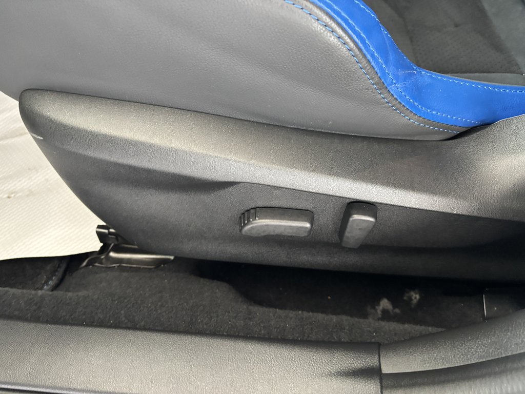 Subaru WRX tS Manual 2025 à Saint-Georges, Québec - 22 - w1024h768px