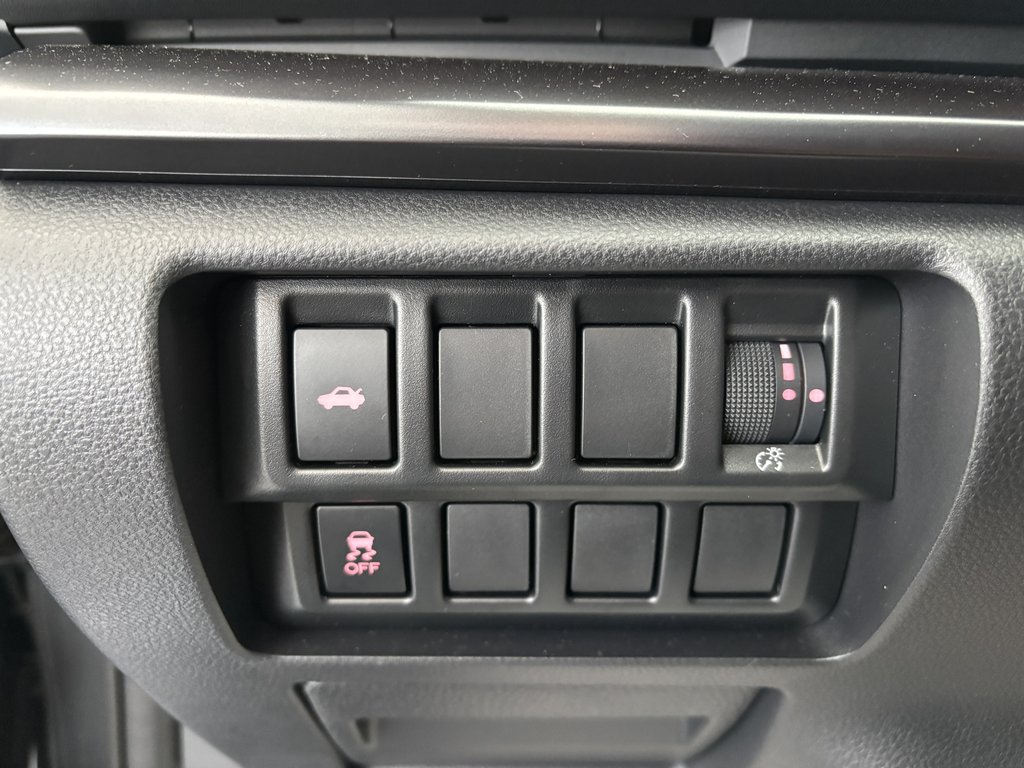 Subaru WRX tS Manual 2025 à Saint-Georges, Québec - 18 - w1024h768px