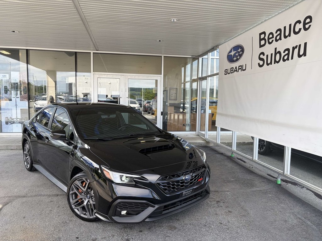 Subaru WRX tS Manual 2025 à Saint-Georges, Québec - 1 - w1024h768px