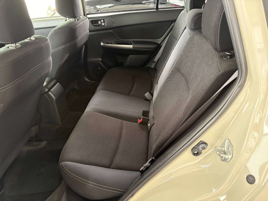 2015 Subaru XV 2.0i Touring Pkg in Saint-Georges, Quebec - 18 - w1024h768px