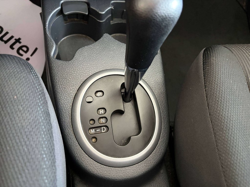 2011 Suzuki SX4 JX in Saint-Georges, Quebec - 12 - w1024h768px
