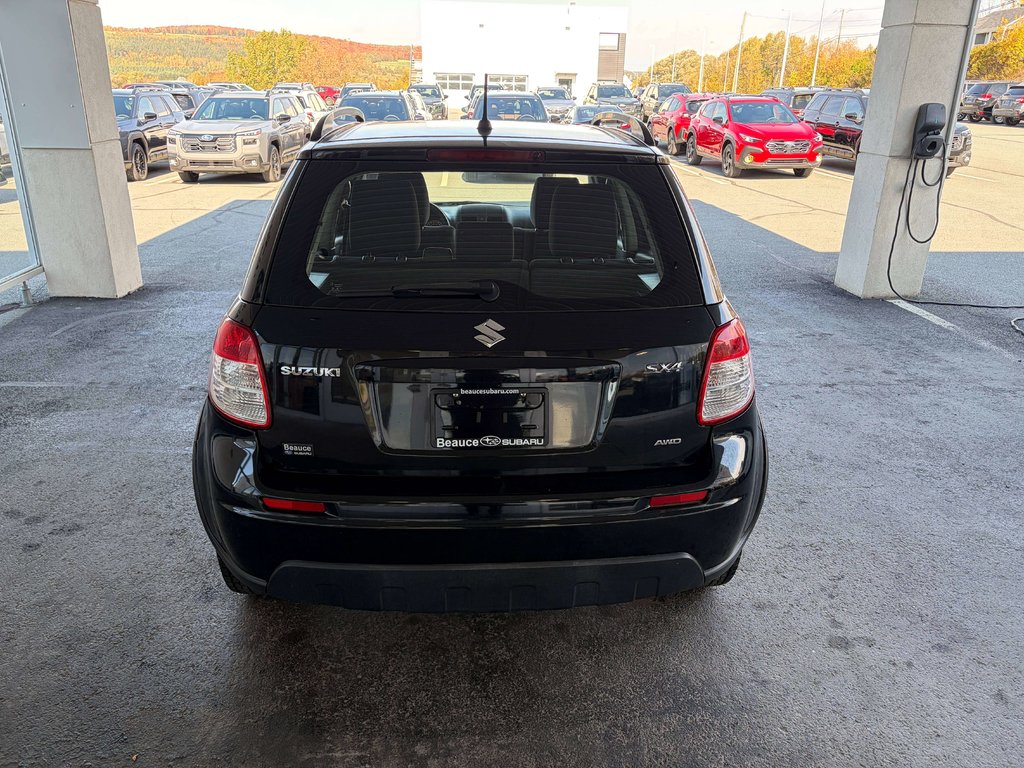 2011 Suzuki SX4 JX in Saint-Georges, Quebec - 4 - w1024h768px
