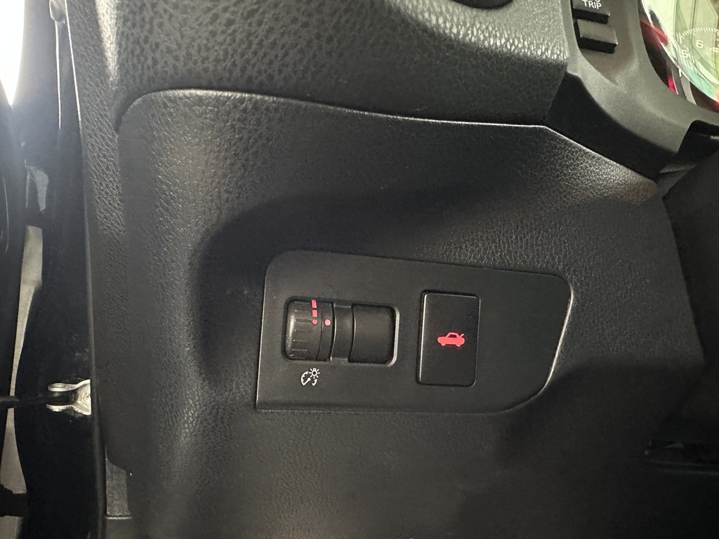 2018 Toyota 86 GT Manual in Saint-Georges, Quebec - 20 - w1024h768px