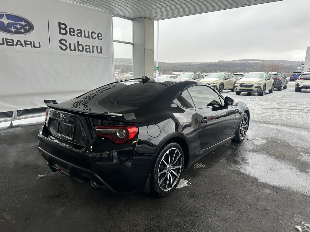 2018 Toyota 86 GT Manual in Saint-Georges, Quebec - 3 - w1024h768px