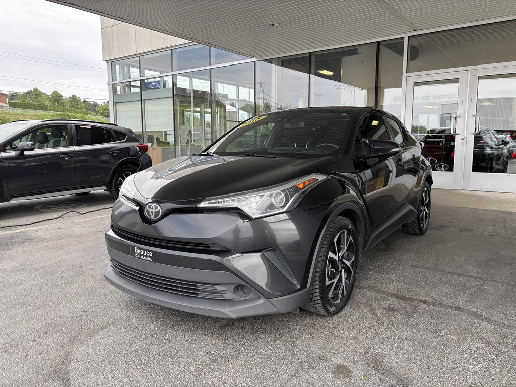 Toyota C-HR FWD XLE 2018 à Saint-Georges, Québec - 7 - w1024h768px