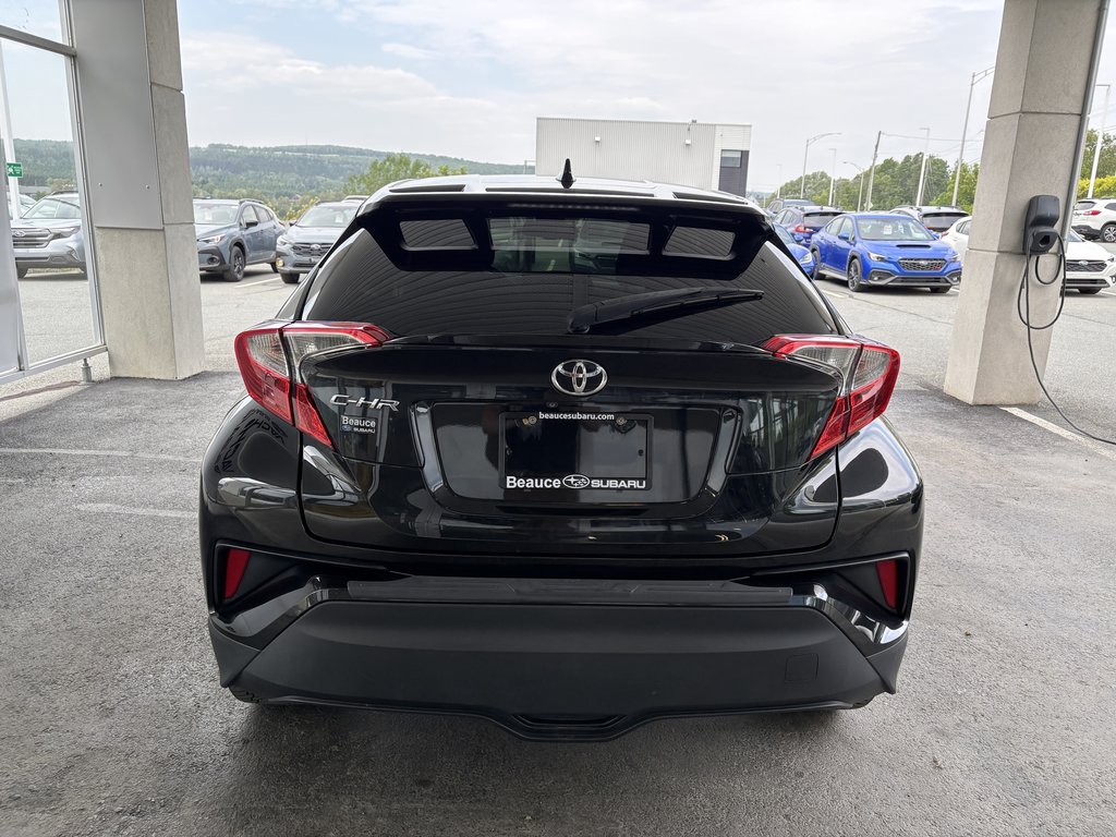 Toyota C-HR FWD XLE 2018 à Saint-Georges, Québec - 4 - w1024h768px