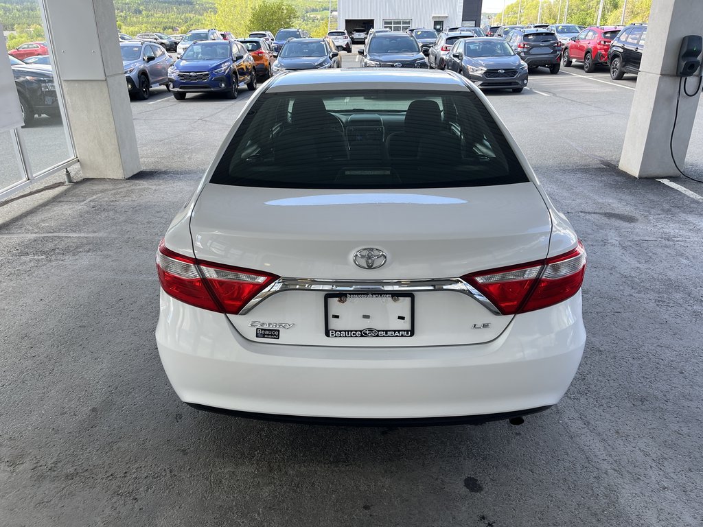 Toyota Camry 4dr Sdn I4 Auto LE 2016 à Saint-Georges, Québec - 5 - w1024h768px