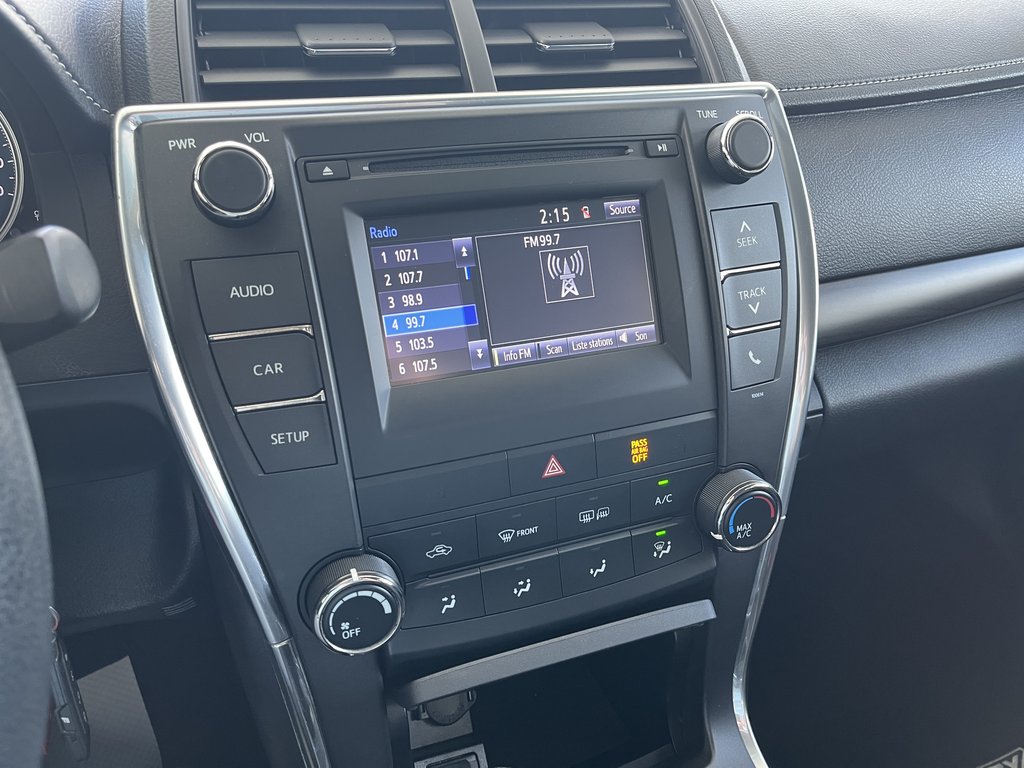 Toyota Camry 4dr Sdn I4 Auto LE 2016 à Saint-Georges, Québec - 11 - w1024h768px