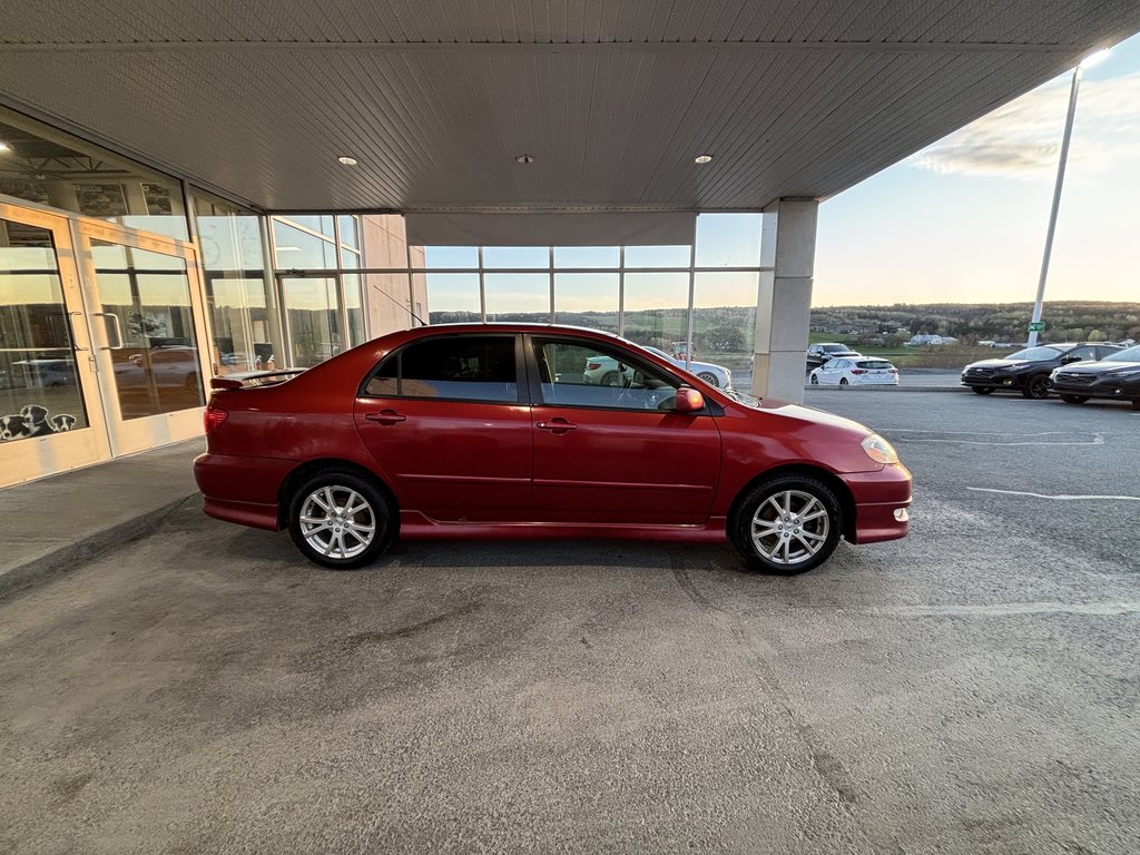 2008 Toyota Corolla 4dr Sdn Man Sport in Saint-Georges, Quebec - 2 - w1024h768px
