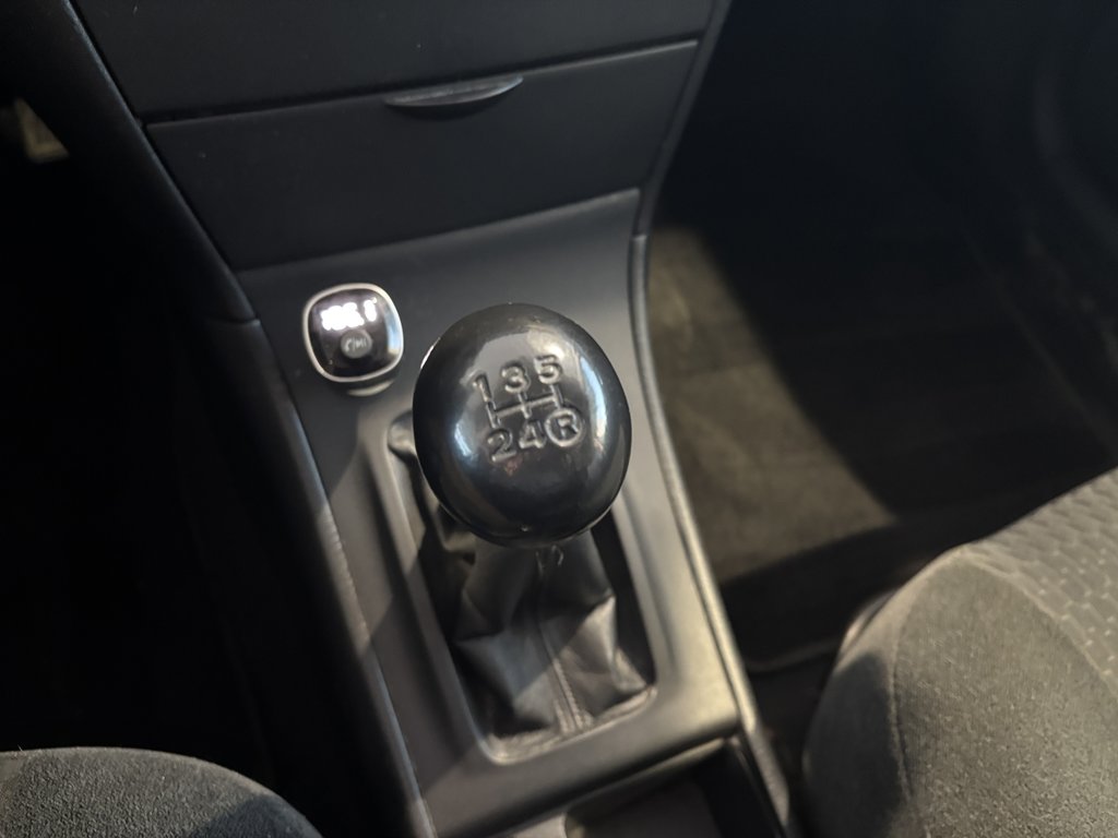 2008 Toyota Corolla 4dr Sdn Man Sport in Saint-Georges, Quebec - 16 - w1024h768px