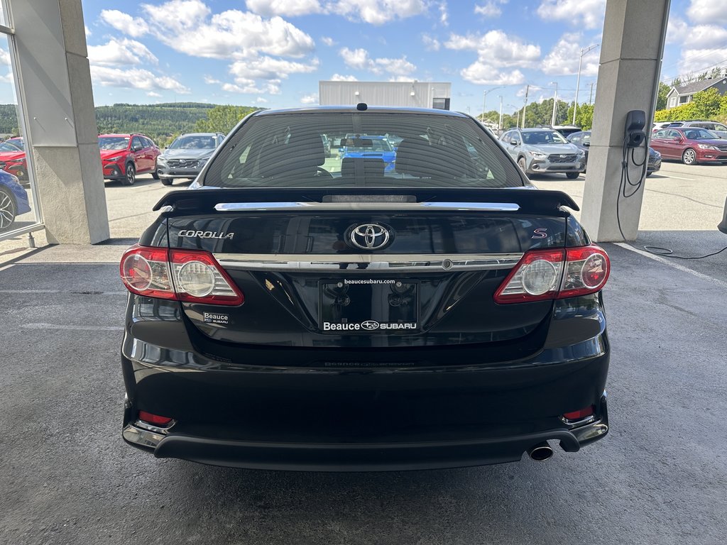 2011 Toyota Corolla 4dr Sdn Auto S in Saint-Georges, Quebec - 4 - w1024h768px