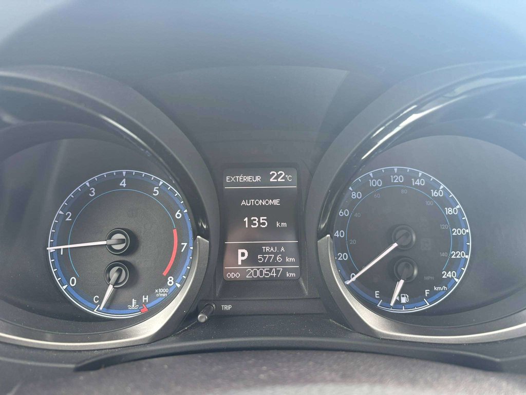 Toyota Corolla S 2015 à Saint-Georges, Québec - 10 - w1024h768px