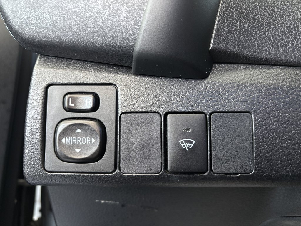 Toyota Corolla 4dr Sdn CVT LE 2017 à Saint-Georges, Québec - 21 - w1024h768px