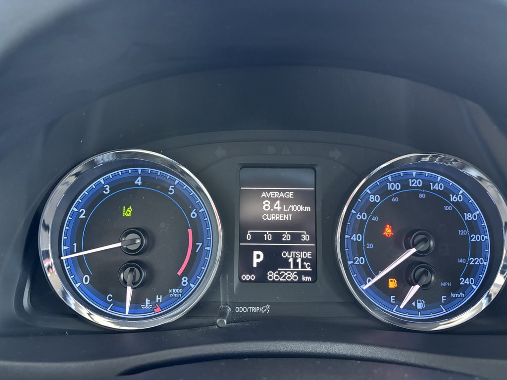 Toyota Corolla 4dr Sdn CVT LE 2017 à Saint-Georges, Québec - 12 - w1024h768px