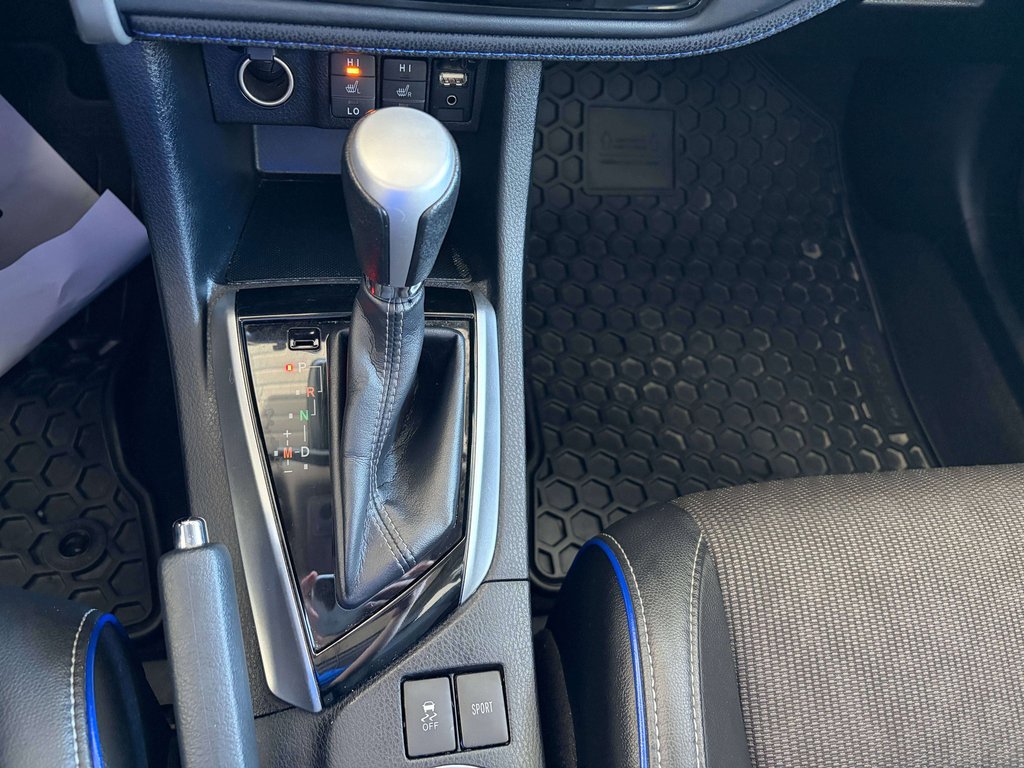 Toyota Corolla CE 2017 à Saint-Georges, Québec - 12 - w1024h768px
