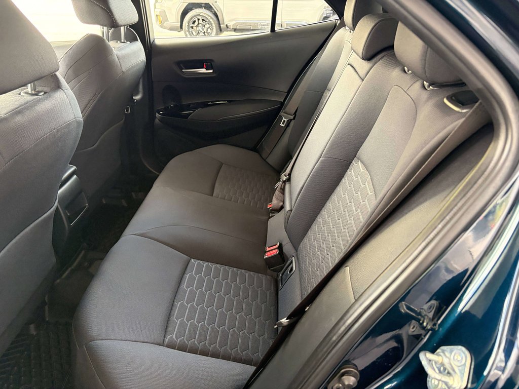 2022 Toyota Corolla in Saint-Georges, Quebec - 18 - w1024h768px