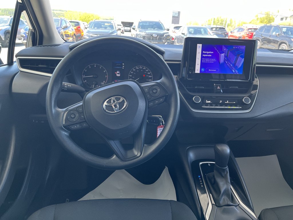 Toyota Corolla LE CVT 2023 à Saint-Georges, Québec - 9 - w1024h768px