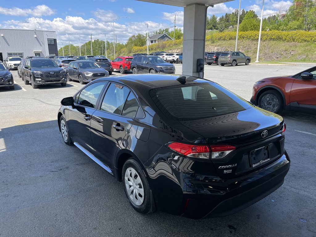 Toyota Corolla LE CVT 2023 à Saint-Georges, Québec - 6 - w1024h768px