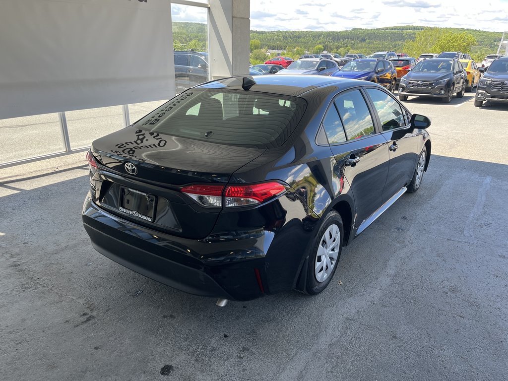 Toyota Corolla LE CVT 2023 à Saint-Georges, Québec - 4 - w1024h768px