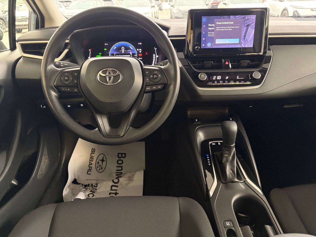 Toyota Corolla Hybrid LE CVT 2023 à Saint-Georges, Québec - 11 - w1024h768px